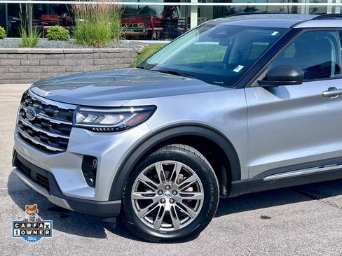 Certified 2025 Ford Explorer Active w/ Active Comfort Package AWD/4WD image 2