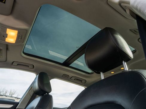 Used 2011 Audi A4 2.0T Premium Plus AWD/4WD image 28