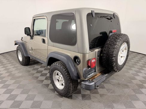 Used 2006 Jeep Wrangler Rubicon AWD/4WD image 3