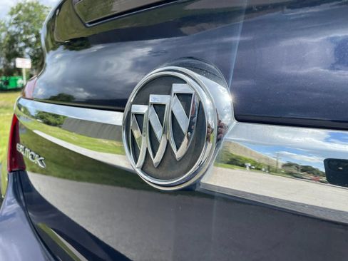 Used 2016 Buick Regal FWD image 11
