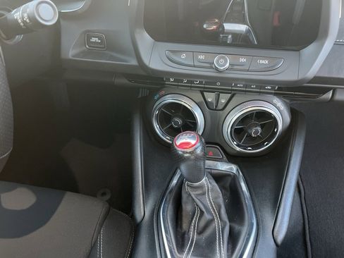 Used 2022 Chevrolet Camaro LT image 11