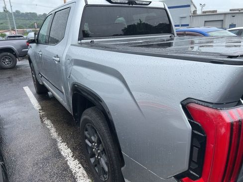 Used 2023 Toyota Tundra Platinum w/ Advanced Package AWD/4WD image 20