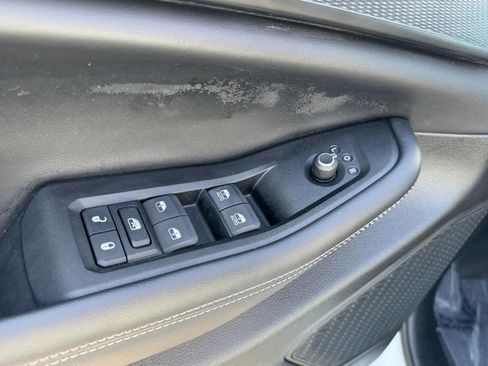 Used 2024 Jeep Grand Cherokee Laredo w/ Luxury Tech Group I AWD/4WD image 15