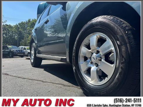 Used 2012 Ford Escape Limited AWD/4WD image 9