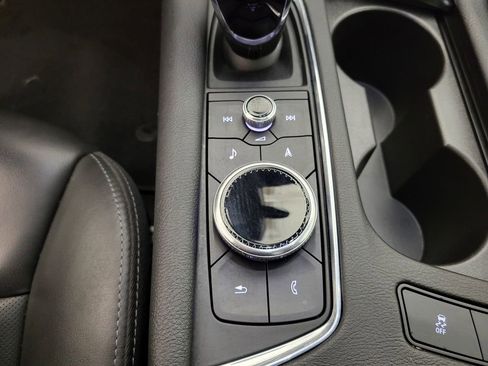 Used 2024 Cadillac XT5 Premium Luxury image 13