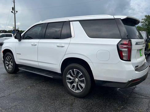 Used 2021 Chevrolet Tahoe LT w/ LT Signature Package RWD image 10