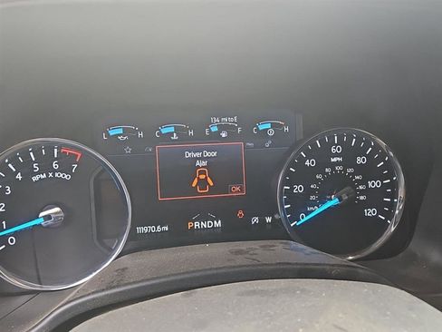 Used 2020 Ford Expedition Max XLT w/ Equipment Group 202A image 8