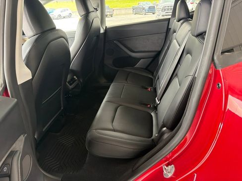 Used 2023 Tesla Model Y Long Range AWD/4WD image 10