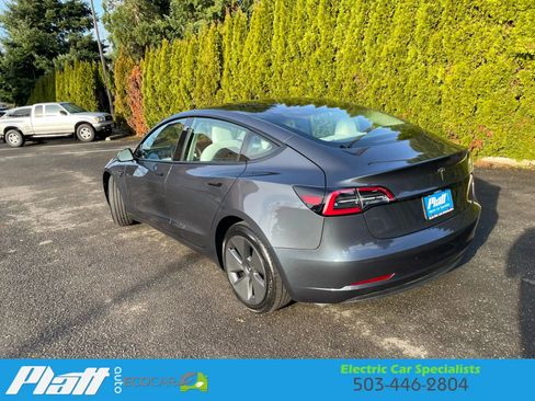 Used 2023 Tesla Model 3 Standard Range image 7