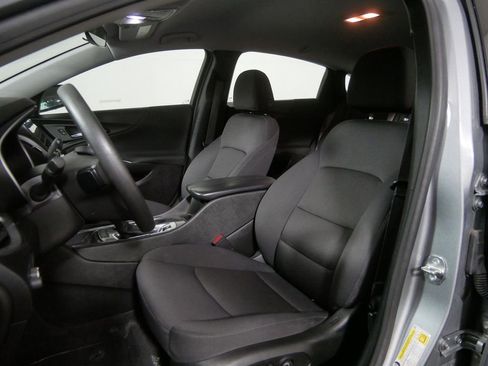 Used 2023 Chevrolet Malibu LT FWD image 12
