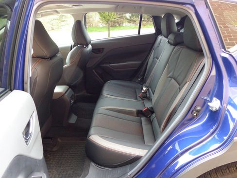 Used 2024 Subaru Crosstrek 2.5i Limited AWD/4WD image 31