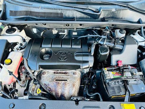 Used 2012 Toyota RAV4 Limited image 41