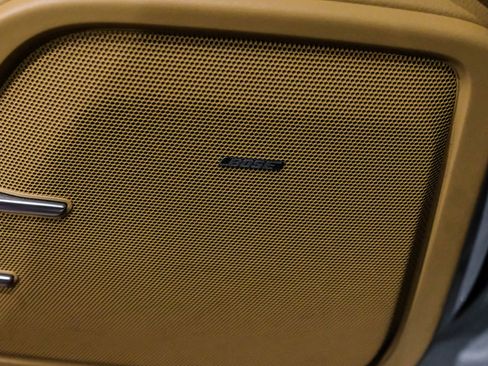 Used 2018 Porsche Cayenne S image 44