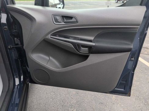 Used 2020 Ford Transit Connect XL image 25