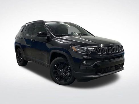New 2025 Jeep Compass Latitude w/ Sun & Sound Group image 42