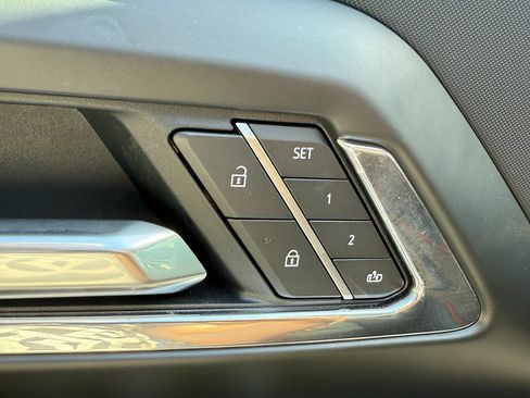 New 2025 Chevrolet Silverado EV RST image 17