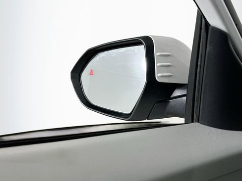 Used 2024 Hyundai Kona SEL image 16