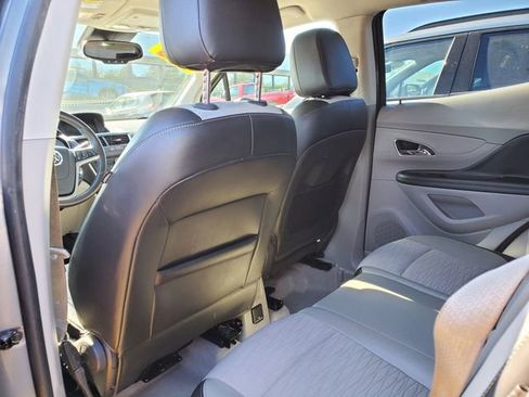 Used 2015 Buick Encore Convenience FWD image 12