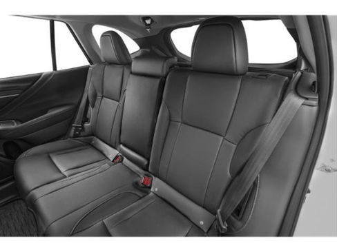 Used 2025 Subaru Outback Limited image 16