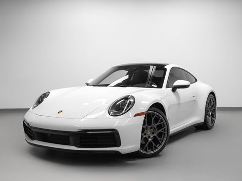 Certified 2021 Porsche 911 Carrera RWD image 1