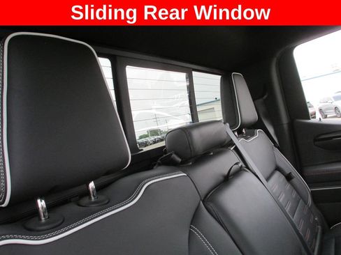 Certified 2026 GMC Sierra 1500 AT4X w/ AT4X AEV Edition AWD/4WD image 27