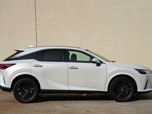 Used 2025 Lexus RX 350 Premium w/ Convenience Package FWD image 54