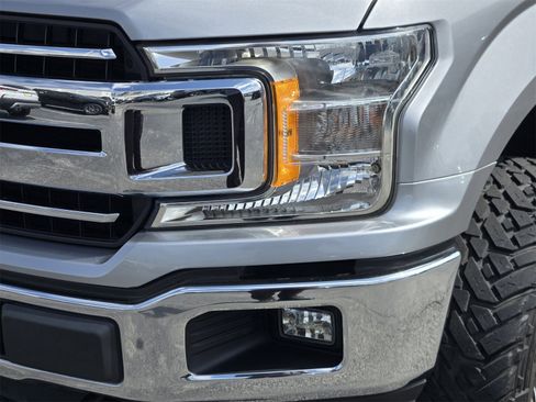 Used 2020 Ford F150 XLT image 9