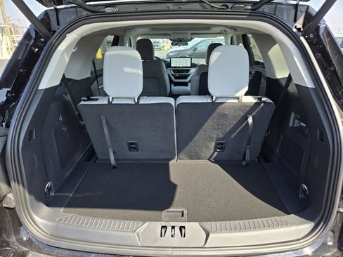 New 2026 Ford Explorer Active w/ Active Comfort Package AWD/4WD image 26