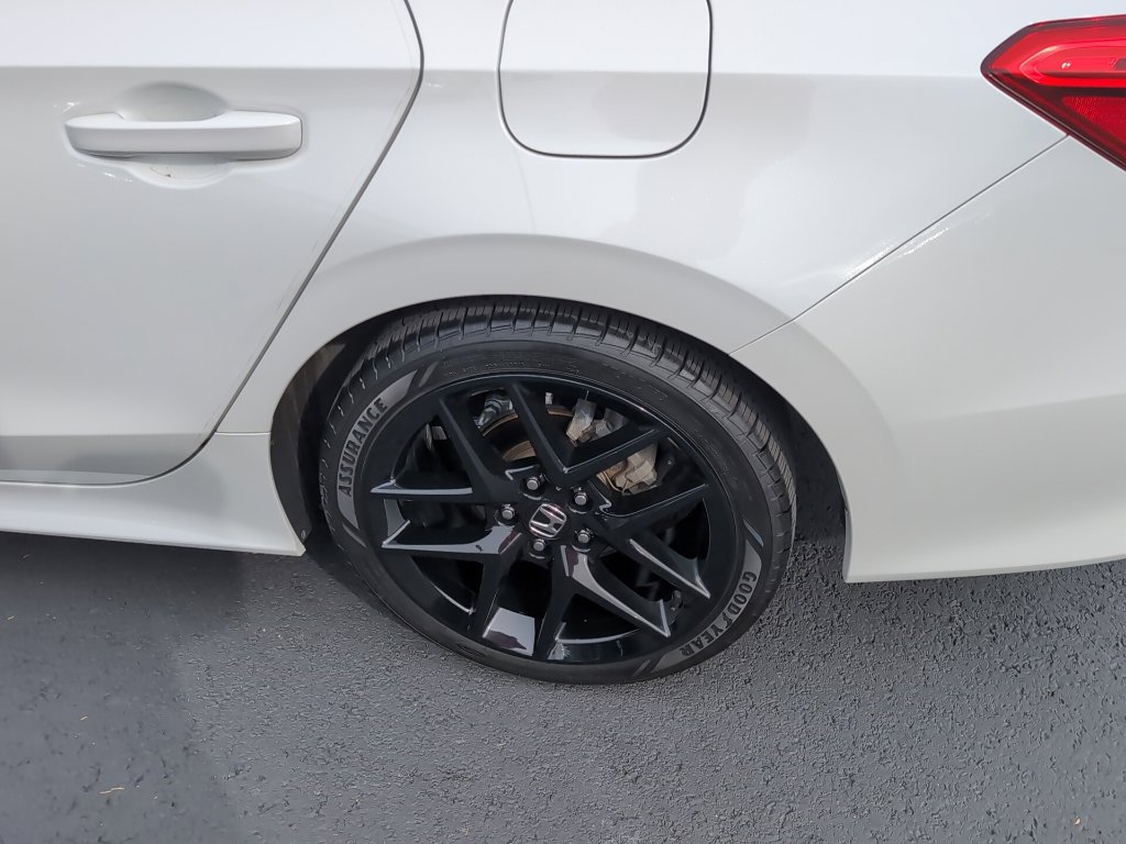 Used 2023 Honda Civic Sport image 11