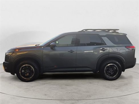 New 2025 Nissan Pathfinder Rock Creek image 2
