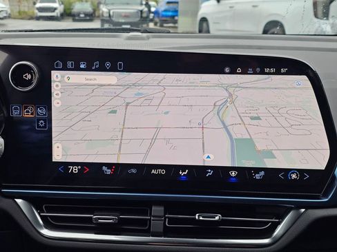 New 2026 Chevrolet Equinox EV LT FWD image 29