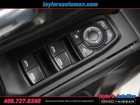 Used 2022 Chevrolet Silverado 2500 Custom w/ Custom Convenience Package AWD/4WD image 22