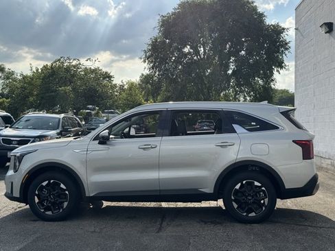 New 2026 Kia Sorento S AWD/4WD image 24