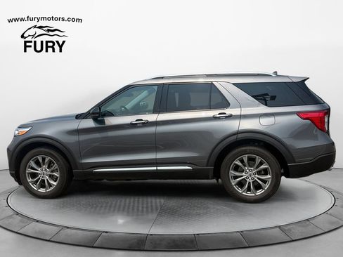 Used 2022 Ford Explorer Limited w/ Equipment Group 301A AWD/4WD image 6