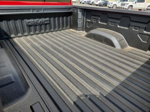 New 2026 GMC Sierra 2500 SLT image 8