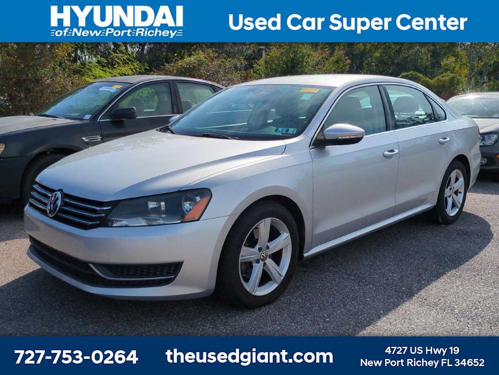 Used 2012 Volkswagen Passat 2.5 SE FWD image 1