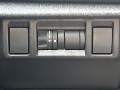 Certified 2025 Subaru Crosstrek 2.5i Sport w/ Crosstrek Mirror Package AWD/4WD image 18