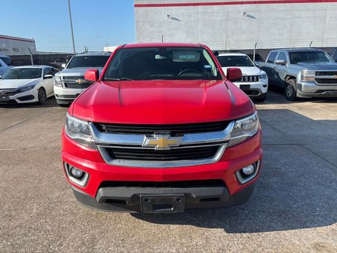 Used 2020 Chevrolet Colorado LT w/ LT Convenience Package RWD image 2