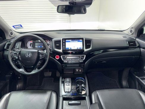 Used 2020 Honda Ridgeline RTL-E image 16