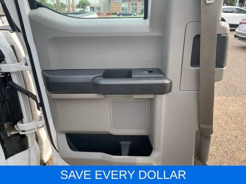Used 2017 Ford F250 XL w/ Power Equipment Group RWD image 11