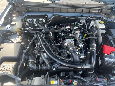 Used 2023 Ford Bronco Outer Banks AWD/4WD image 25