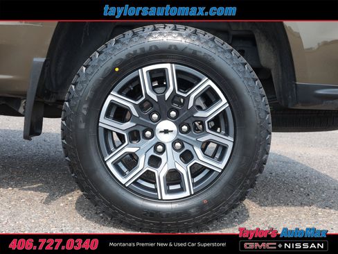 Used 2023 Chevrolet Colorado Z71 w/ Z71 Convenience Package 2 AWD/4WD image 33