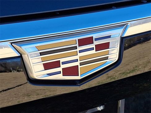 Certified 2024 Cadillac Escalade ESV Premium Luxury image 28