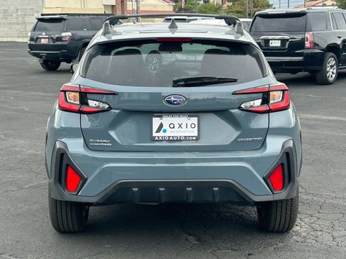 Used 2024 Subaru Crosstrek 2.0i Premium AWD/4WD image 4