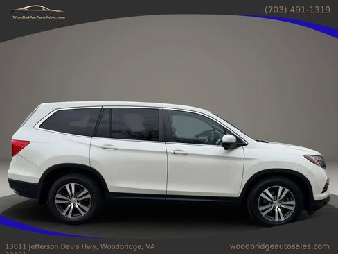Used 2016 Honda Pilot EX image 2
