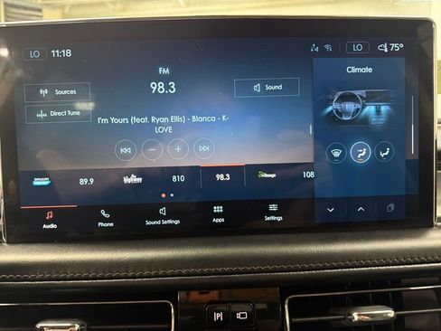 Used 2022 Lincoln Nautilus FWD image 23