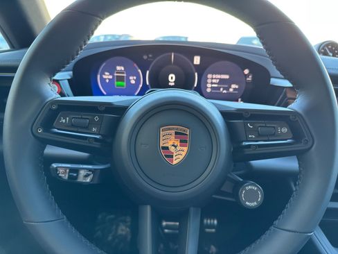 New 2026 Porsche Macan 4S Electric AWD/4WD image 28