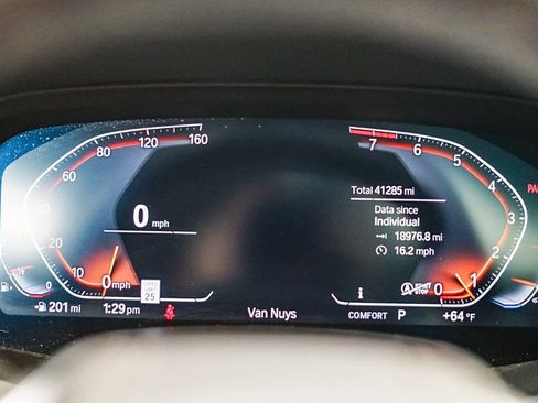 Used 2020 BMW X7 xDrive40i w/ Parking Assistance Package image 26