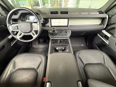 Used 2023 Land Rover Defender 110 S AWD/4WD image 20