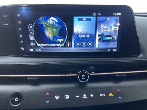 Certified 2024 Nissan Ariya AWD image 18